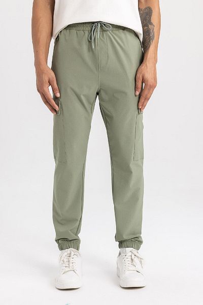 DeFacto Fit Sportsman Jogger-Jogginghose – Cargo-Tasche, elastisches Bein C1883ax23wn