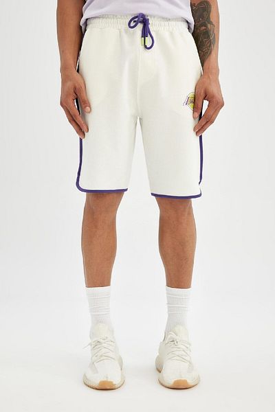 DeFacto Fit Nba Los Angeles Lakers Standard Fit Short Leg Shorts W9811Az24Sm