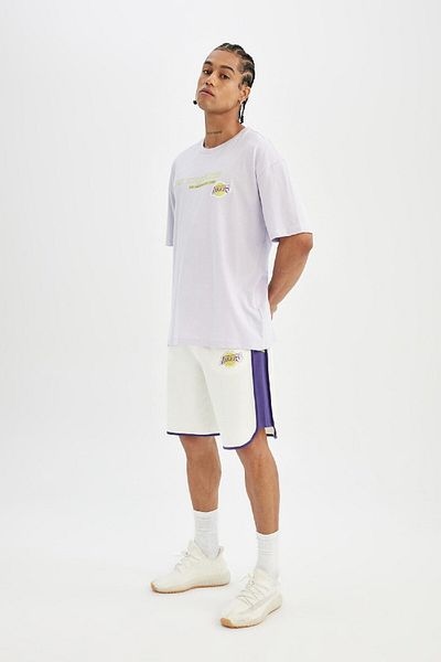 DeFacto Fit Nba Los Angeles Lakers Standard Fit Short Leg Shorts W9811Az24Sm