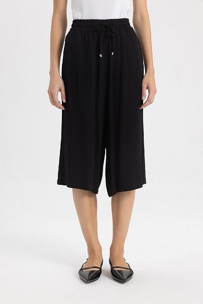 DeFacto High Waist Crop Fit Capri - Belmando I6798Az24Sm