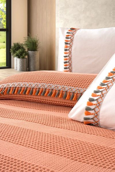 Sevim 4 Piece Double Tasseled Pool Pique Set