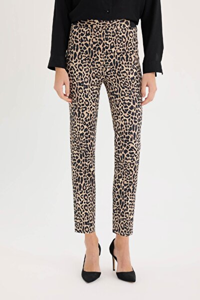 DeFacto Sigaret Saten Kumaş Pantolon Leopar Desenli Normal Bel Beli Lastikli Düz Paça J8741az25sp