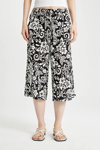 DeFacto High Waist Patterned Viscose Capri I6823Az24Sm