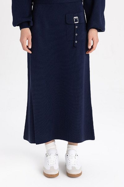 DeFacto Regular Fit Maxi Knitwear Skirt B8858Ax24Sp