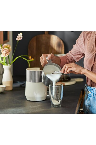 Tchibo رغوة الحليب التعريفي، أبيض كريمي