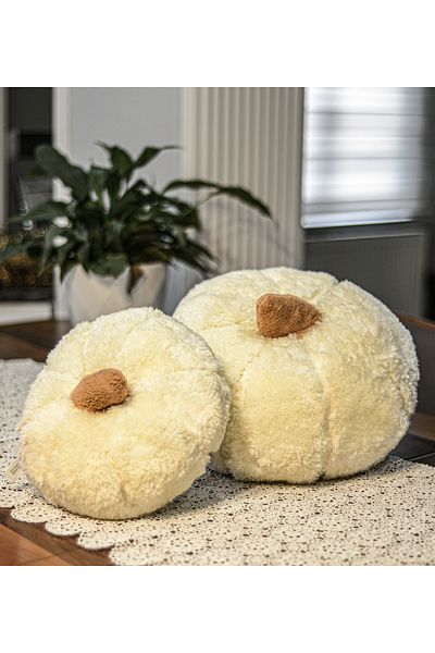 Özgüner Oyuncak 2' Pumpkin Designed Throw Pillow