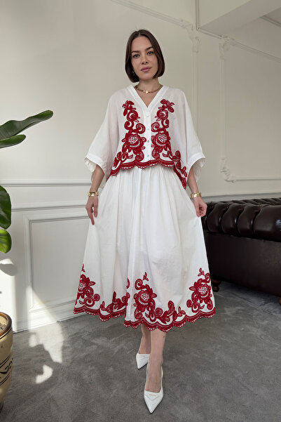 MAGARDE Costum cu fustă Bolero brodat - Roșu Claret