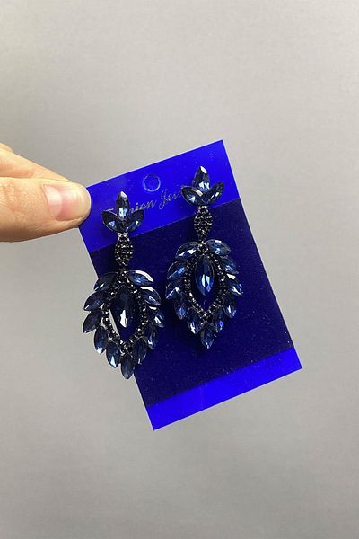 Hayalperest boncuk Shuttle Duru Leaf Patterned Stoned Evening Dress Earrings