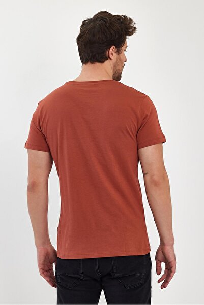 yakamor Ανδρικό μπλουζάκι με λαιμόκοψη με τύπωμα Combact