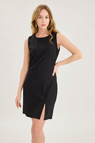 Vitrin Zero Sleeve Front Slit Dress