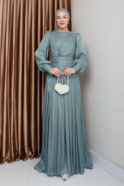 Olcay Volant und Falten Detailliertes Kristall Chiffon Tesettür Abendkleid SU GREEN 1230