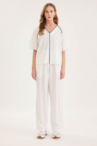 Vitrin V-Neck Front Striped Short Sleeve Blouse