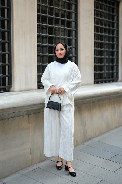 LOCCO Almond Stitched Women's Kimono Set White