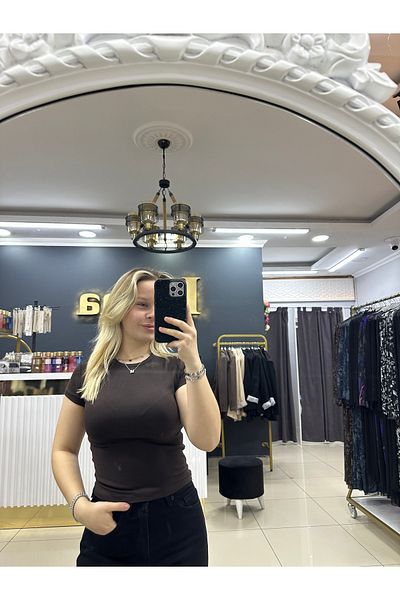LİSAA BUTİK Μπλούζα με στρογγυλή λαιμόκοψη Daily Crop
