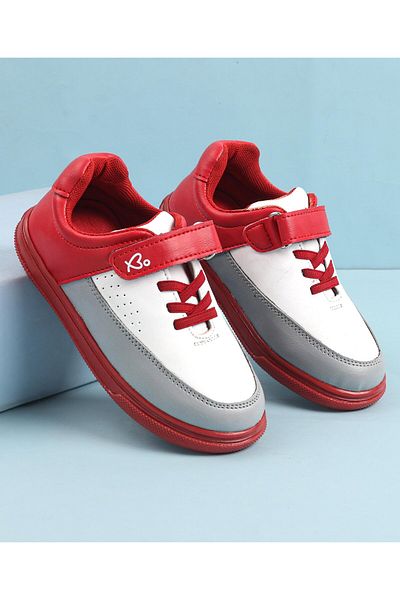 Babyoye Babyoye Solid Casual Shoes with Velcro Closure - Red
