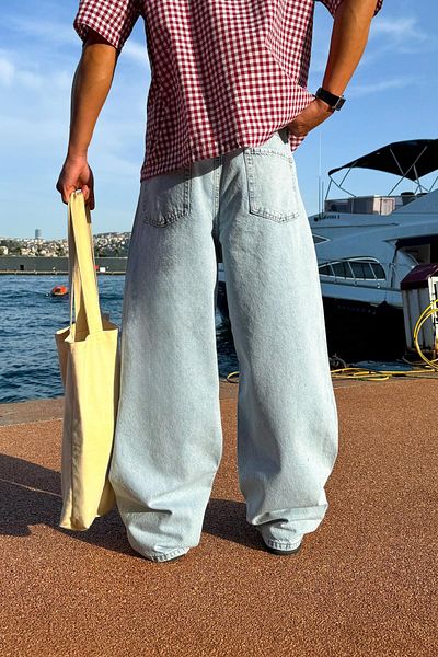 Flaw Wear Ice Blue Basic Baggy Jeans