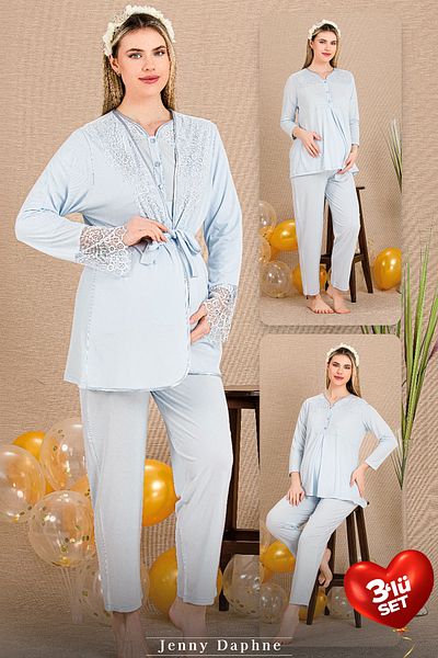 Jenny Daphne Set pijamale din dantela din tesatura vascoza cu halat 33003