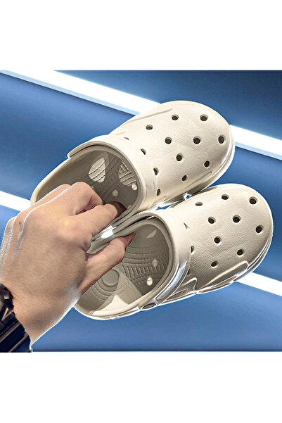 SAPS SAPS Solid Back Strap Closure Clogs - Off White