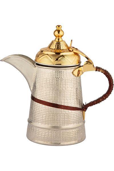 ALSAIF Practical and traditional 2.5 liter Saif jug, suitable for preparing coffee and tea with ease, gold/silver color