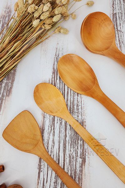 MONTESEV Wooden Wooden Kitchen Spoon Set 4 Pieces Beech, Boxwood and Bamboo Wood Spoons