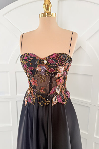 Lenta Moda Siyah Renkli Dantel Kaplama Midi Boy Saten Abiye ve Gece Elbisesi