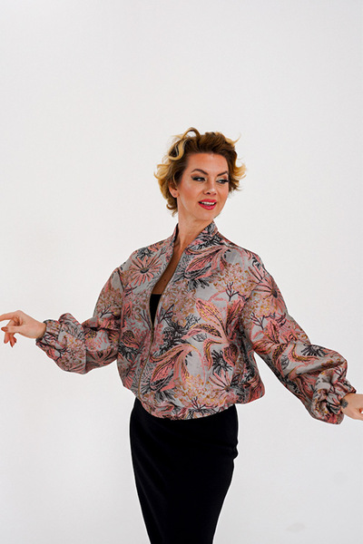 Lavoro Atelier by Emine Özdemir Kadın Brokar Desenli Renkli Bomber Ceket