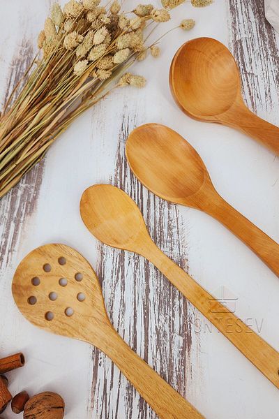 MONTESEV Wooden Wooden Kitchen Spoon Set 4 Pieces Beech, Boxwood and Bamboo Wood Spoons