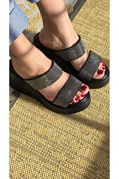 Melinta Shoes Melinta Taş Detay Platformlu Kadın Terlik
