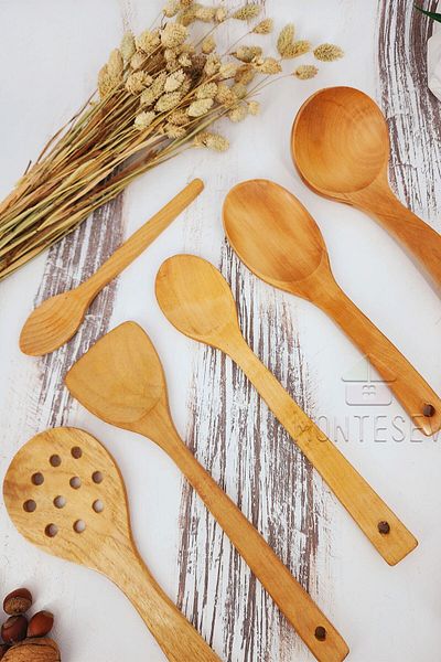 MONTESEV Wooden Wooden Kitchen Spoon Set Roller 7 Pieces Beech, Boxwood and Bamboo Wood Spoons