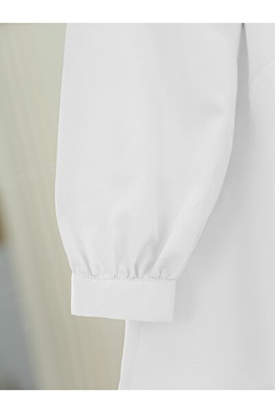 Modamorfo Cămașă cu nasturi ascunși cu centură inel -Albă