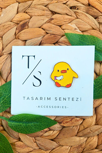 Tasarım Sentezi Rozet Metal Broş Bıçaklı Civciv Ördek Katil Sarı Civciv Yaka ...