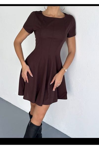 Butik Merrline Γυναικείο καφέ Premium Κοντό μανίκι Godeli Κομψό καθημερινό μίνι φόρεμα