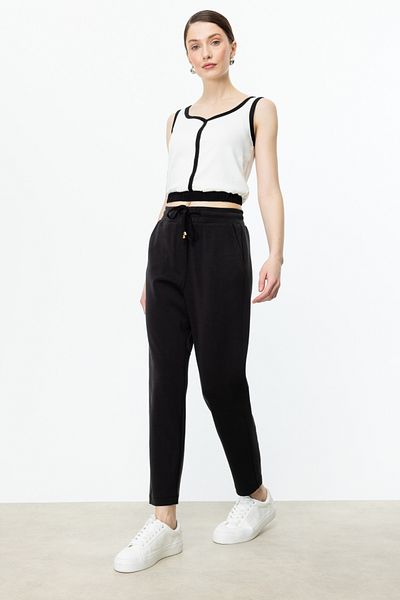On Fashion Ten Elastic Waist Skinny Sweatpants Black-54153