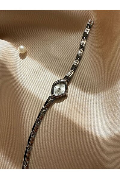 rubsey Retro Minimal Straw Cord Vintage Women's Wristwatch