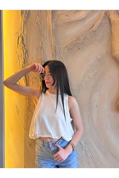 Bliss Dale Sleeveless Elastic Waist Blouse