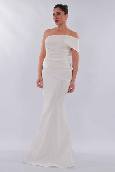 aşkın göksu White Strapless Neckline Low Sleeve Women's Evening Dress with Draped Waist