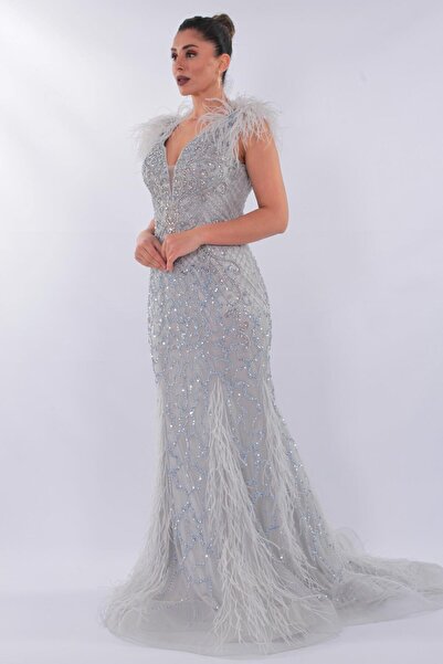 aşkın göksu Gri V Yaka Ömuz Ve Etek Otrişli Beden Komple Boncuk İşlemeli Kadı...