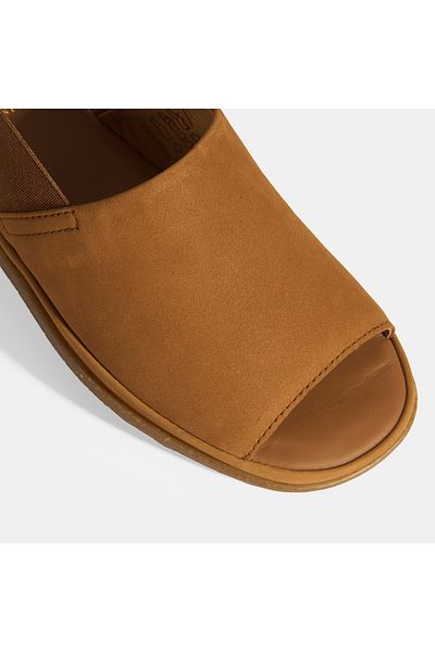 Desa Women's Tan Leather Desacomfort Casual Shoes