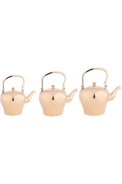 ALSAIF 3-piece teapot set, durable and elegant, ideal for serving tea and other types of tea. Gold color.
