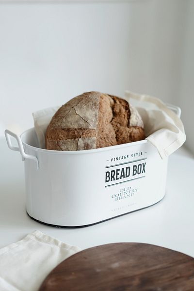 Dekorzdükkan Vintage Galvanized Bread Bowl with Lid (Black Rim - White)
