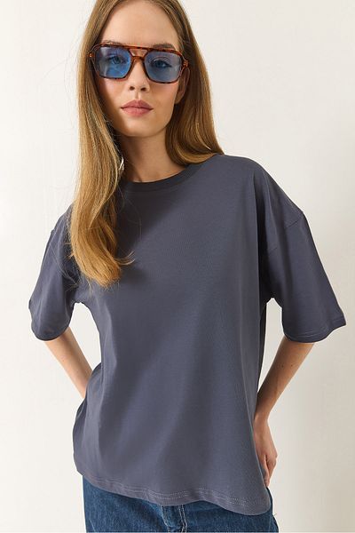 Bianco Lucci Women's 100% Organic Cotton Relaxed Fit Slit Round Neck T-Shirt 60602047