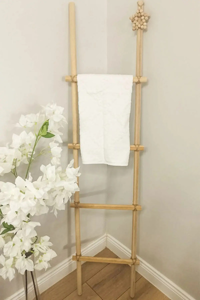 Kuzeylina Dekoratif Merdiven Havluluk - Iskandinav Tarzı, Kayın Ahşap, 140x35 Cm