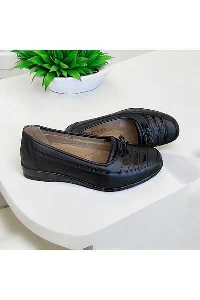 The Hope Shoes Women's Black Heel Spur Special Orthopedic Leather Sole Mother Shoes