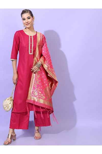 Vishudh By Styli Women Pink Viscose Kurta Set with Lace Work