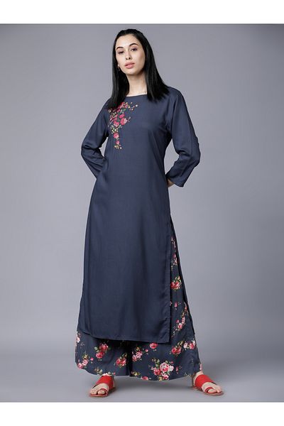 Vishudh By Styli Women Blue Floral Printed Rayon Kurta with Palazzo Pants