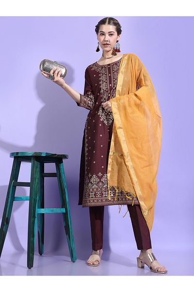 Vishudh By Styli Burgundy Printed Viscose Rayon Kurta Set with Dupatta
