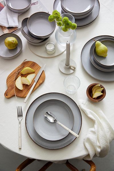 Kütahya Porselen Kütahya Porselen Moderna 18-Piece Dinner Set for 6 Grey, Modern Elegance