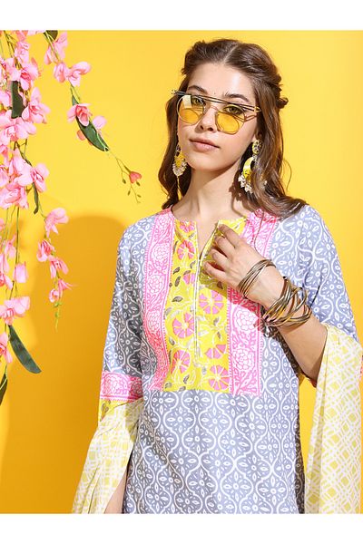 Vishudh By Styli Women Multi-Colored Printed Cotton Kurta Set