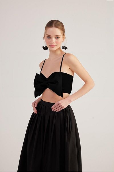 HOLLY LOLLY Ribbon Look Crop Jazmin Blouse Black