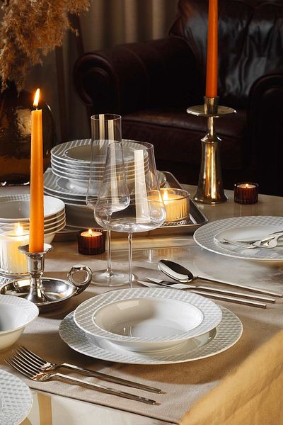 Kütahya Porselen Set de cină Kütahya Porselen Ekose 18 piese pentru 6 alb, stil minimalist și elegant